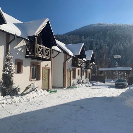 Карпатський Готель Олександрія Mykulychyn Exterior foto